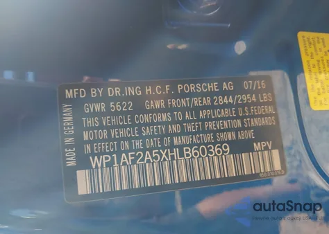 2017 Porsche Macan Turbo z USA, uszkodzony, nr VIN WP1AF2A5XHLB60369